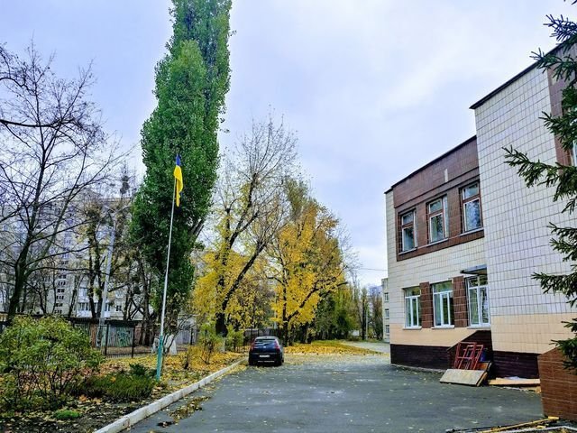 Фото — Русанівський ліцей м. Києва