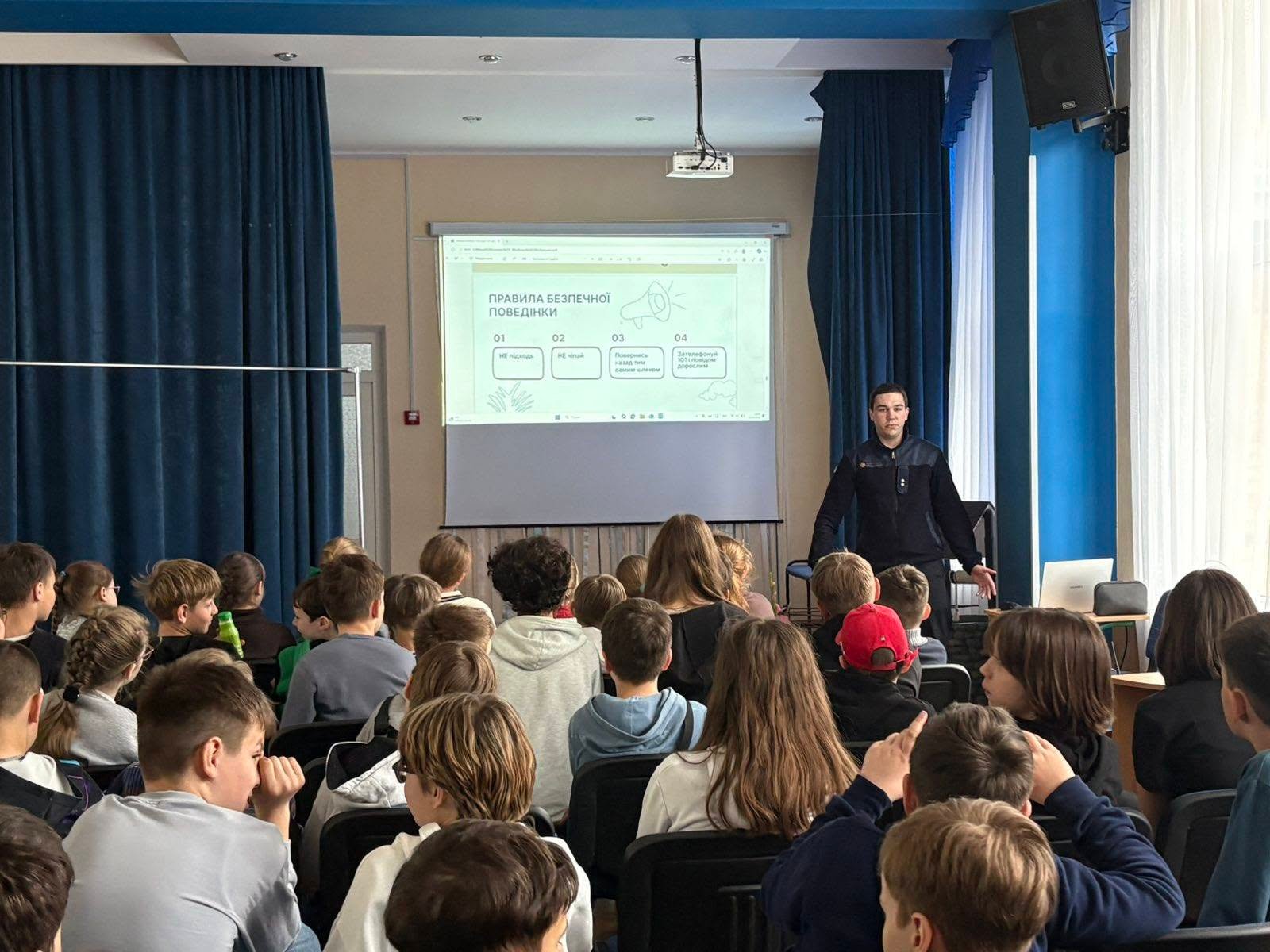 Фото — Ліцей "Престиж" м.Києва