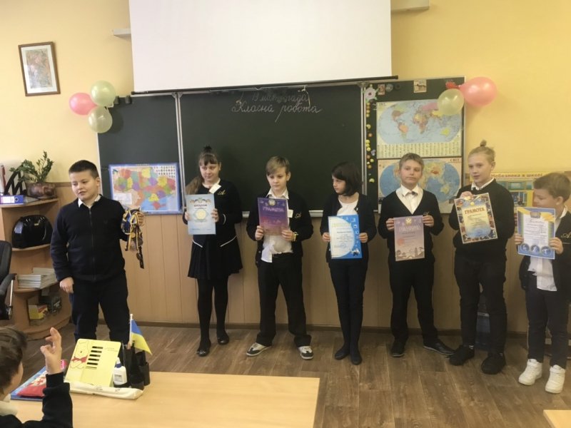 Фото — Ліцей "Академія"